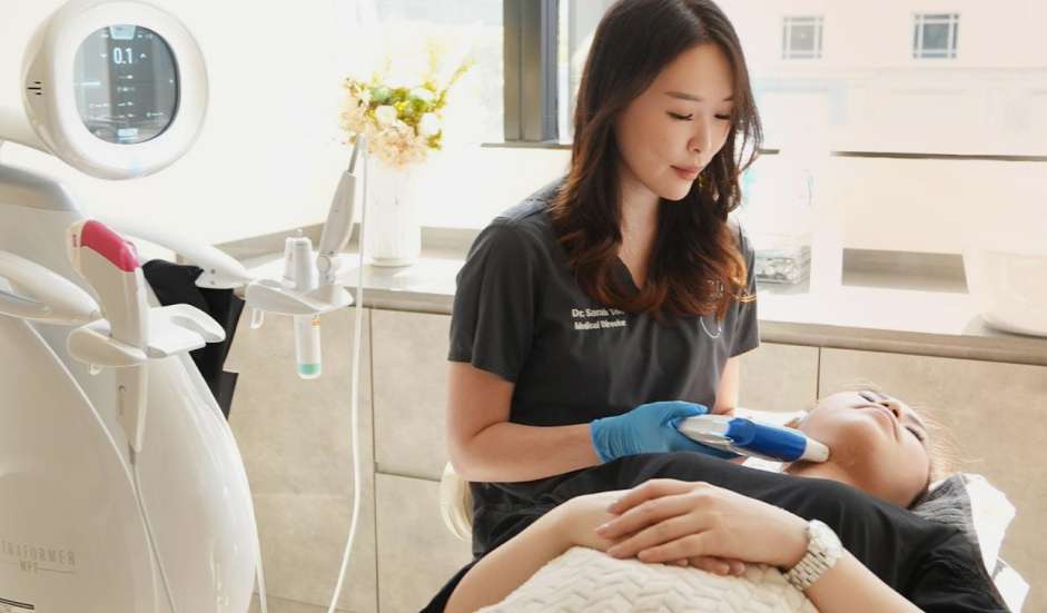 HIFU is a non-invasive facial lifting and tightening treatment